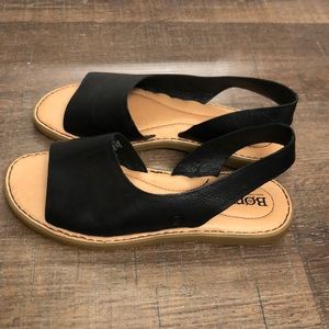 Born women’s inlet sandals!! Like NEW